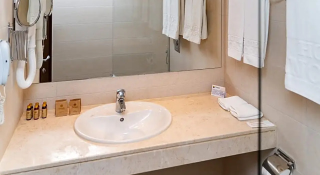 Номер Standard с видом на город Panorama Hotel