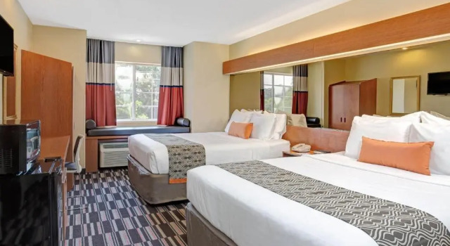 Номер Standard Microtel Inn & Suites by Wyndham Bushnell