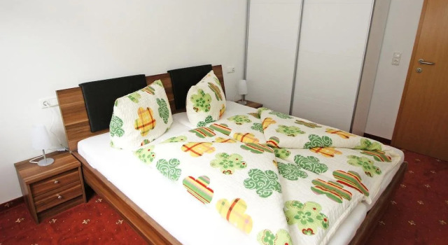 Ferienhaus Fleisch, Book Hotel Hotels in Vorarlberg with Parking, Parking
