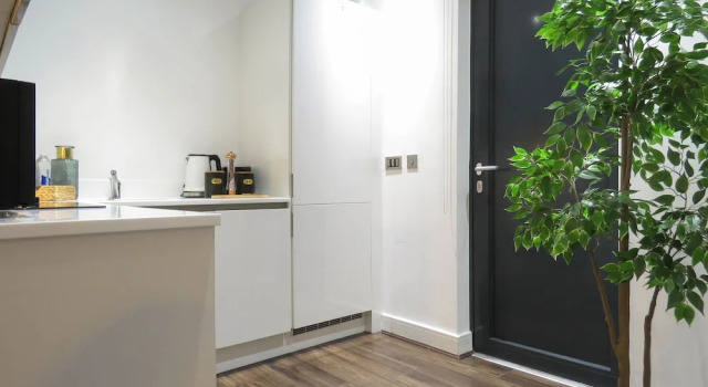 Tudors eSUites Birmingham Apartments Terrace and Private Parking, Забронировать Апартаменты/квартира Апартаменты Уэст-Мидлендс, Апартаменты/квартира
