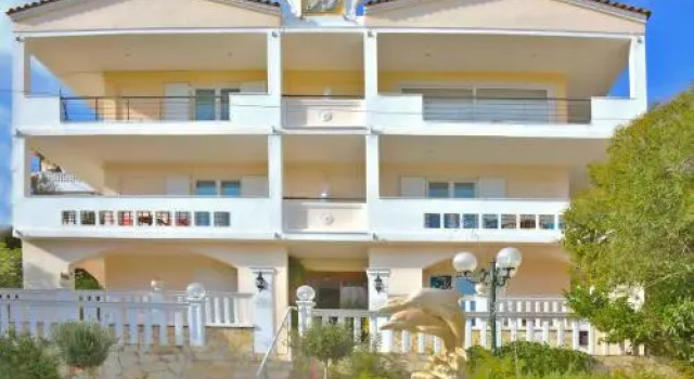 Villa Dolphins, Забронировать Вилла Порос Острова Саронического залива - Аттика