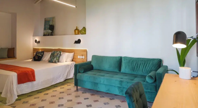 Люкс La Moderna Suites