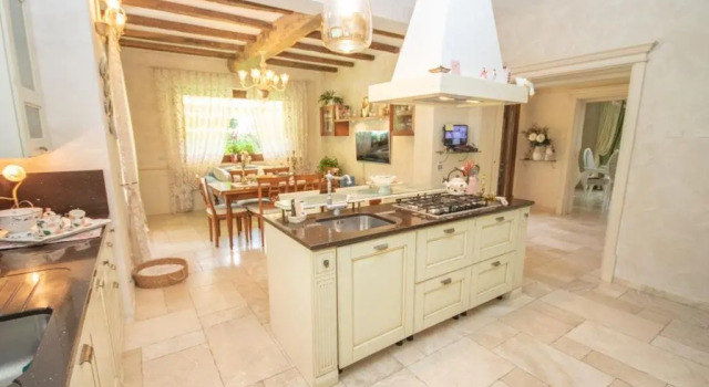Villa Giulia, Book Villa Hoteller i Lunigiana med pool, Swimmingpool