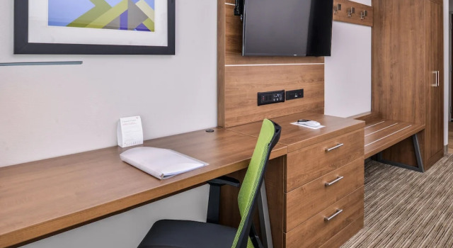 Люкс c 1 комнатой Holiday Inn Express & Suites - Siloam Springs by IHG