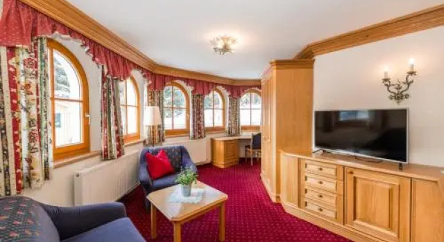 Hotel Lindenhof, Rezerwuj Hotel Hotele 4-gwiazdkowe w Schladming - Dachstein, 4*