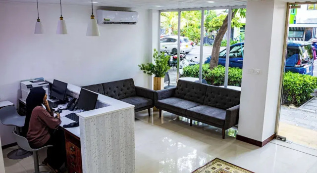 Terminal 27 Hotel, Prenota Hotel Hotel a Northern Atolls con colazione, Colazione