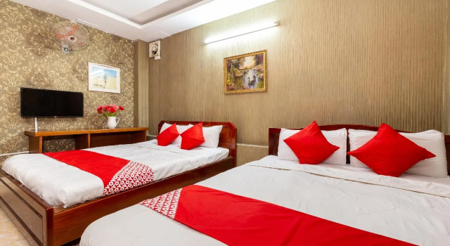 Long Thanh Hotel, Забронировать Отель Отели Хошимина с бассейном, рядом с CGV Cinema CT Plaza, Бассейн