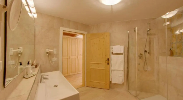 Двухместный номер Standard с балконом Dorfhotel Beludei