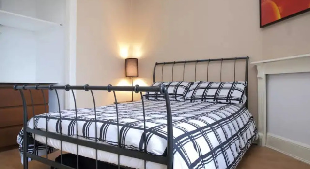 1 Bedroom Apartment Near Royal Mile, Забронировать Апартаменты/квартира Апартаменты Эдинбурга, рядом с St George's West Church, Апартаменты/квартира