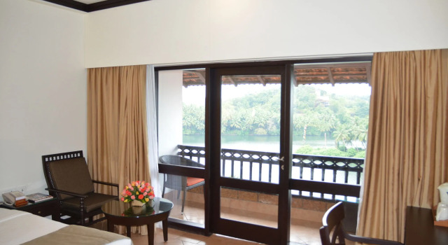 The Raviz Kadavu