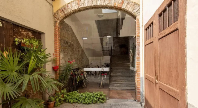 ALTIDO Lovely 1-BR Apartment in Como Centre, Забронировать Апартаменты/квартира Апартаменты Комо, рядом с Площадь Кавур, Апартаменты/квартира