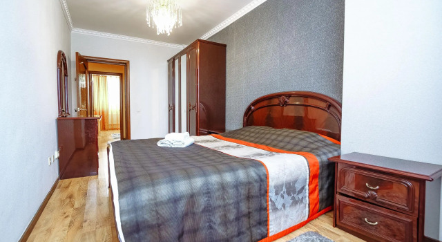 Apartments on 64/1 Syganak Street, Rezerwuj Apartament Astana Kazachstan