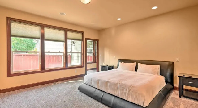 Коттедж Spacious Kirkland Home 15 Mi to Dtwn Seattle!