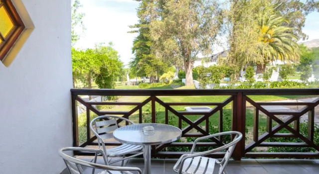 Четырёхместный номер Comfort Houw Hoek Hotel