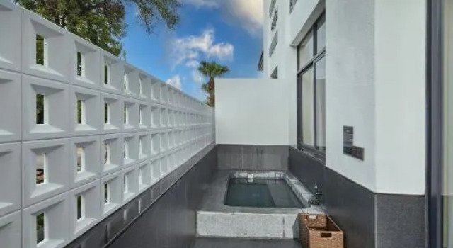 Люкс с видом на сад Guangdong Hot Spring Hotel