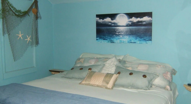 Коттедж Serenity Bay Cottages