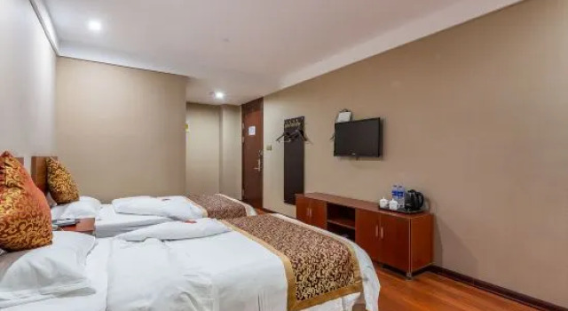 Zhongshan New Town Hotel, Prenota Hotel Hotel a Jiangsu con parcheggio, Parcheggio