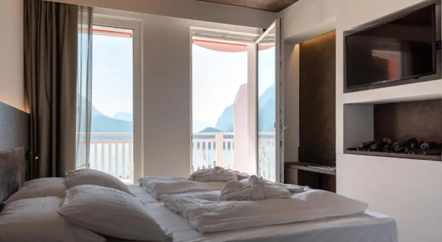 Номер Superior Hotel Londra Slow Living Molveno