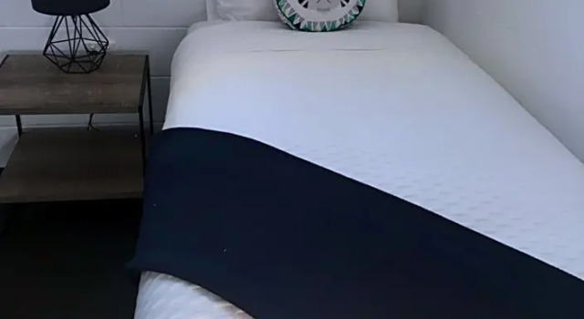 Апартаменты Penguin Seaside Motel
