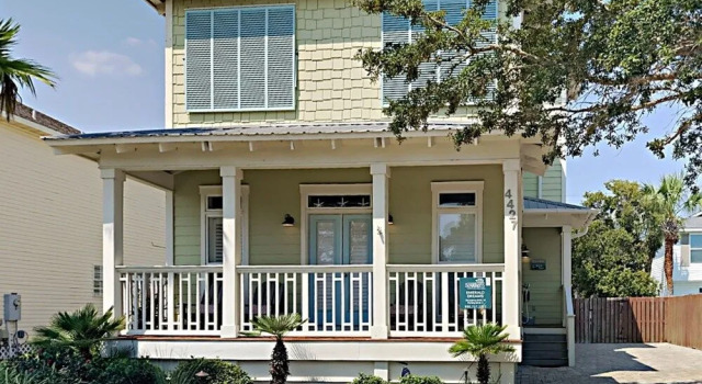 Emerald Dreams by Southern Vacation Rentals, Varaa Lomakoti Destin Emerald Coast