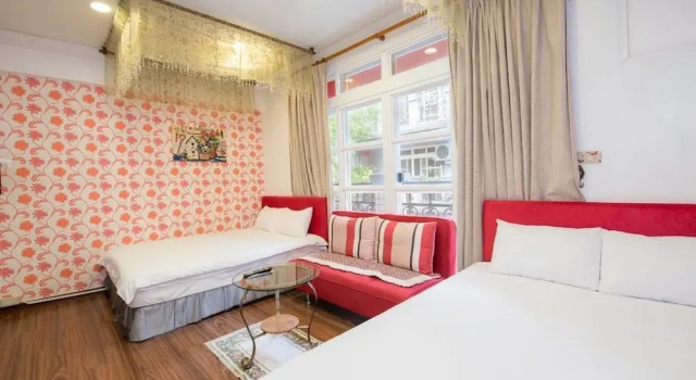 Standard quadruple chambre avec balcon Dot Minsu