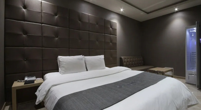 Люкс Gallery Hotel