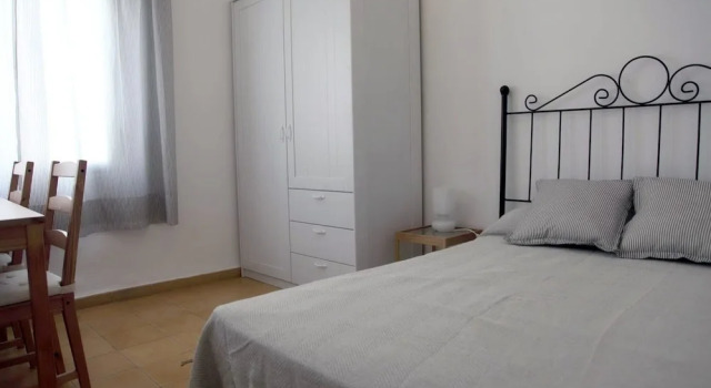 La Casa De La Persiana, Varaa Hotelli Huescar Granada