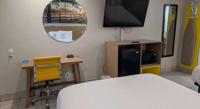 Четырёхместный номер Standard Days Inn by Wyndham Arcadia Louisiana