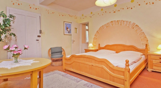 Contemporary Apartment in Bad Arolsen Hesse with private terrace and garden with barbecue, Prenota Appartamento Bad Arolsen 
