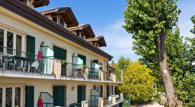 Residence Located on the Shores of Lake Maggiore
