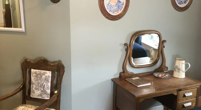 Номер Premium Auberge dAnjou-Sūrya Café
