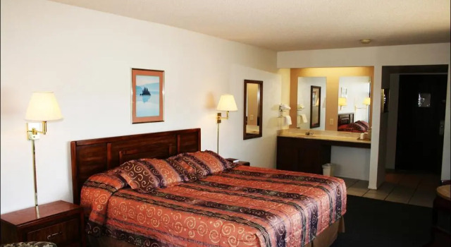 Antelope Hills Inn