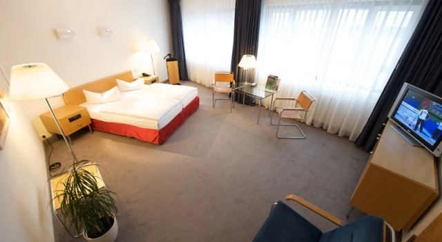 Номер Standard Holiday Inn Berlin City-West by IHG
