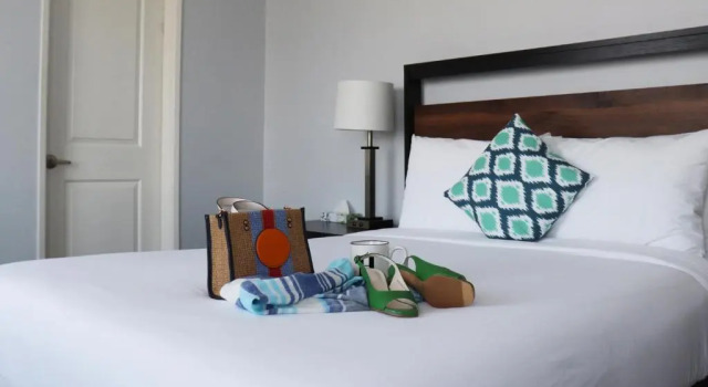 Двухместный номер Standard Hometel Suites