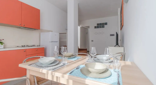 Апартаменты с 2 комнатами с балконом и с частичным видом на море Residence Il Poggio