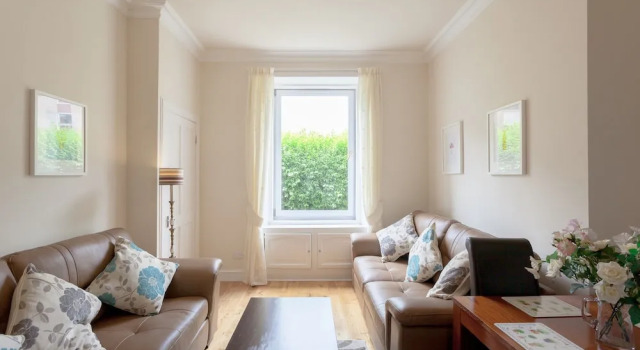 1 Bedroom Traditional Leith Flat, Prenota Appartamento Leith 
