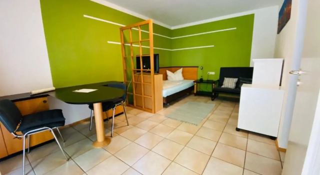 Apartmenthaus Home24, Book Apartment Cheap Hotels in Chemnitz, near Chemnitz Opera