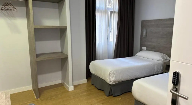 Двухместный номер Superior Hostal Atenas