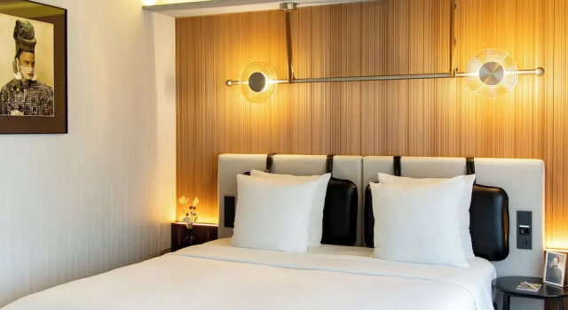 Двухместный номер Deluxe с видом на город MUZE Hotel Dusseldorf - Handwritten Collection