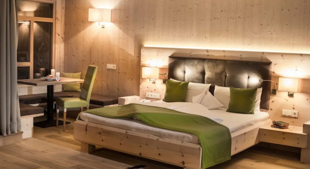 Апартаменты Alpin Juwel - Bio und Lifestylehotel