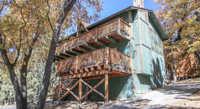 Casey Rose Cabin, Забронировать Отель Биг-Бэар-Сити San Bernardino Mountains
