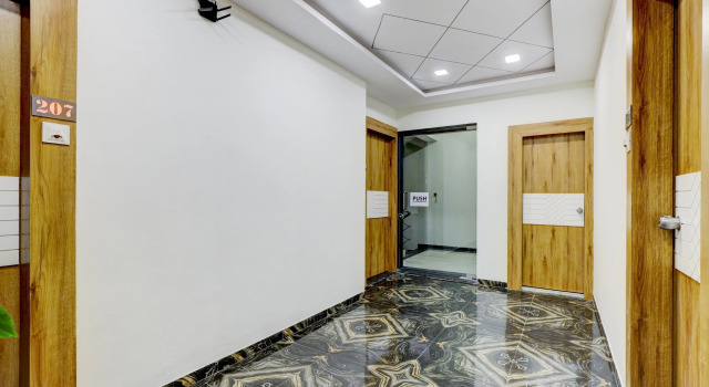 Hotel Lotus Gold, Rezervovat Hotel Hotely v Gujarat s parkováním, Parkování