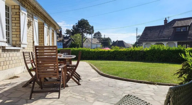 Maison Familiale, Plage à 250m, Calme, Jardin, Terrasse, WIFI - FR-1-465-75, Забронировать Отель Отели в центре Мервиль-Франсвиль-Плаж, в центре