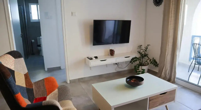 The Harbour Suite - 100M From The Beach - 6 Guests, Prenota Hotel Paphos Paphos