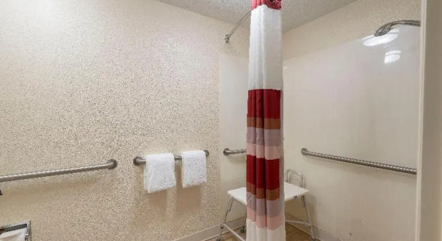 Двухместный номер Standard Red Roof Inn Cleveland - Independence