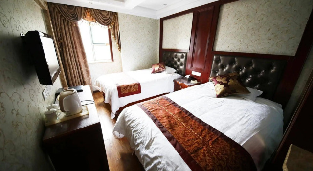 Yingbinyuan Hotel, Boek Hotel Hotels in Chengdu met parkeren, Parkeren