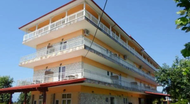 Denis Hotel and Bungalows, Book Hotel Cheap Hotels in Thessalia