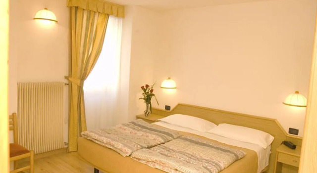 Garni B&B Mozart Nesthouse, Забронировать Отель Канацеи Трентино-Альто-Адидже, рядом с Валь-ди-Фасса