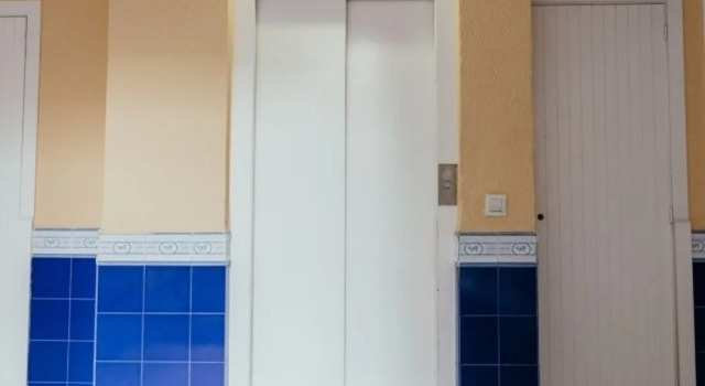 Apartament Marina, Varaa Huoneisto Hotellit Tarragonès uima-altaalla, Uima-allas