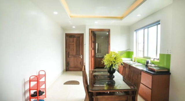 Ly Apartment, Rezerwuj Apartament Tanie hotele w Da Nang